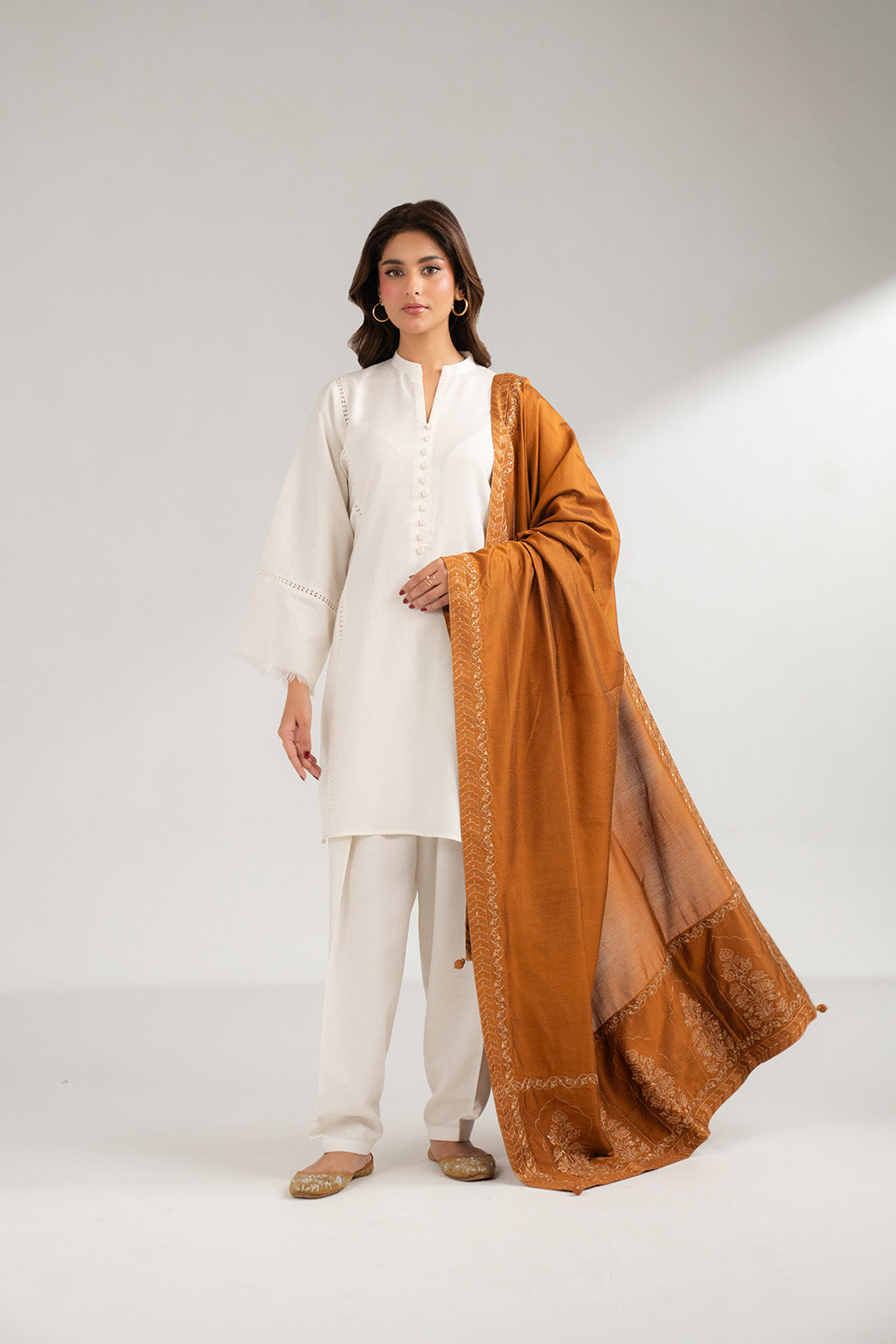 1 Piece Cotton Silk Embroidered Shawls (FH0014)