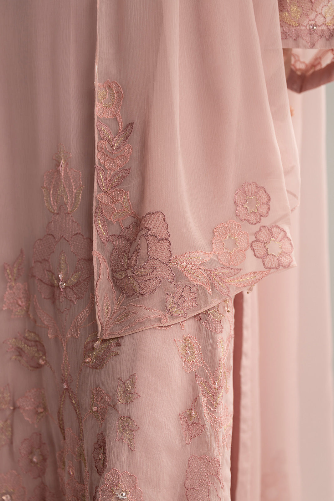 3 Piece Chiffon Embroidered Suit (FL0037)