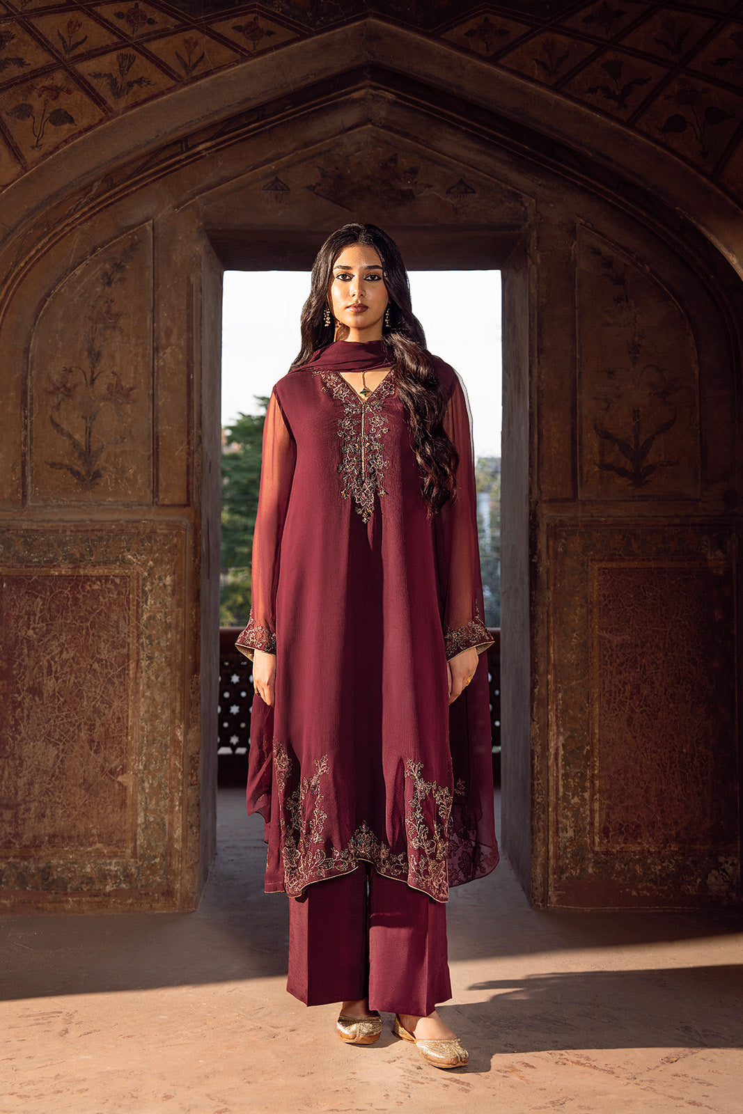 3 Piece Chiffon Embroidered Suit (FL0083)