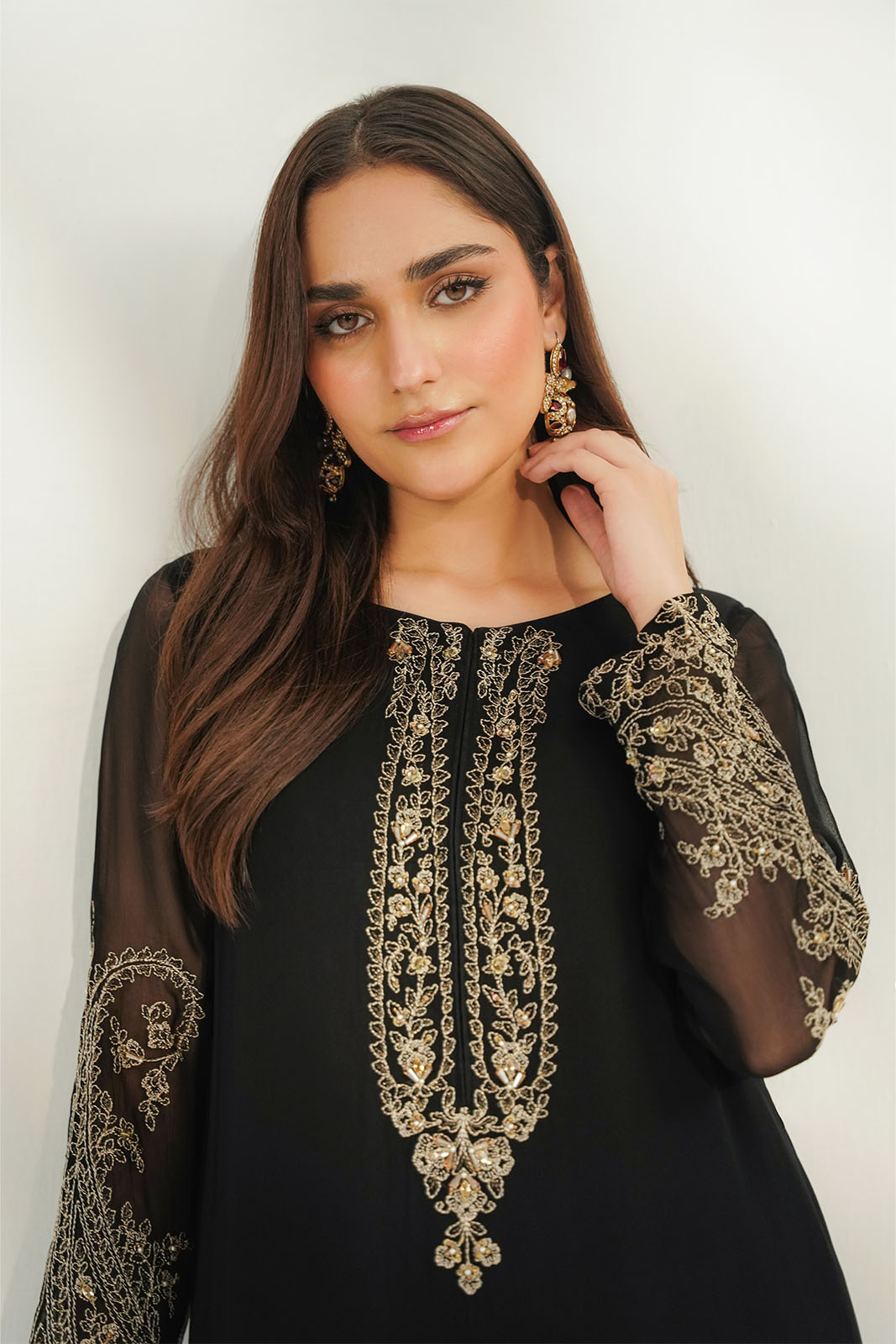 1 Piece Chiffon Embroidered Suit (FL0242)