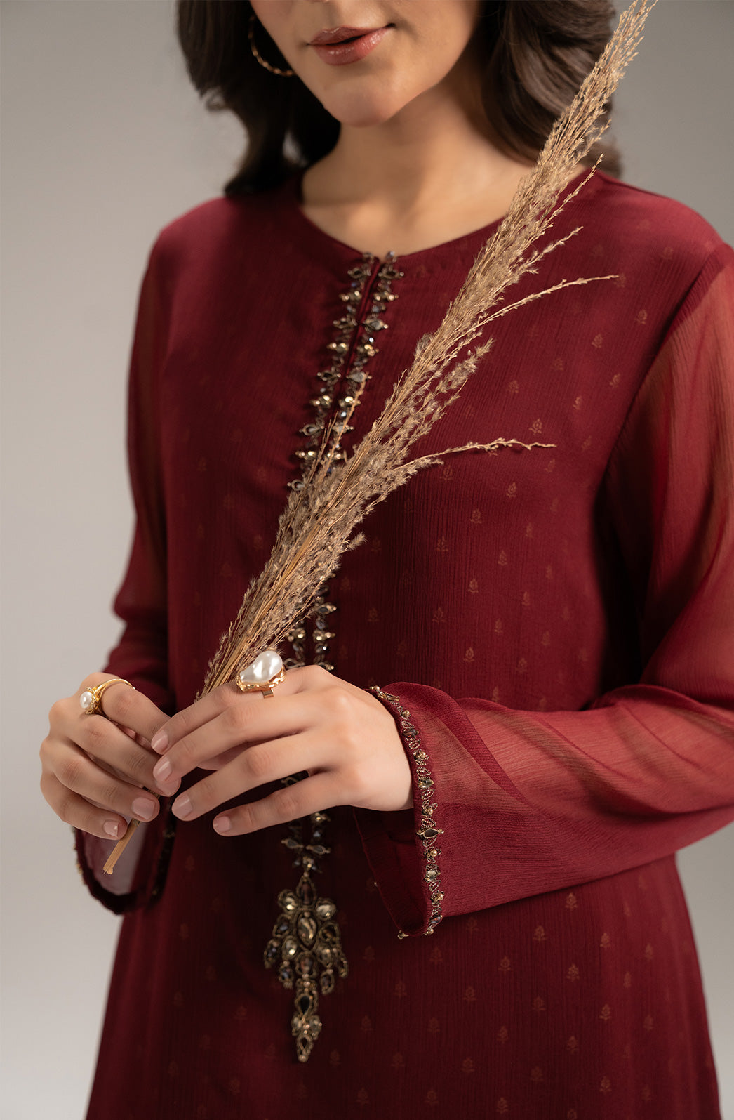 2 Piece Chiffon Embroidered Suit (FS0091)