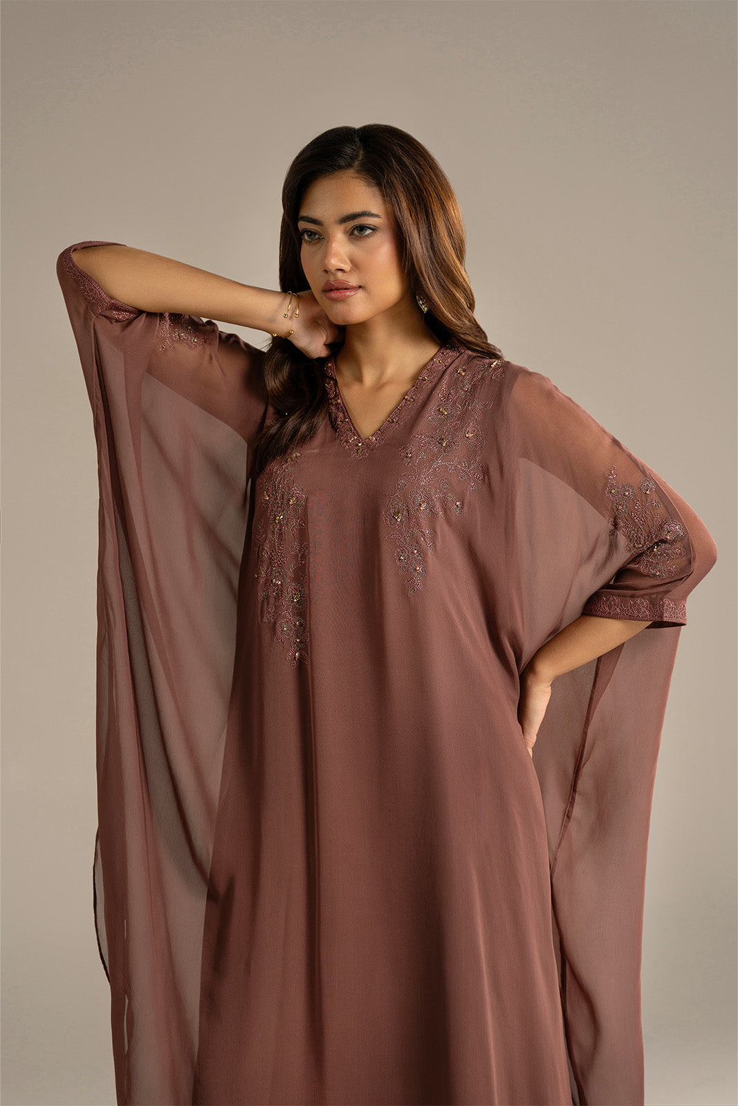 2 Piece Chiffon Embroidered Suit (FS0117)