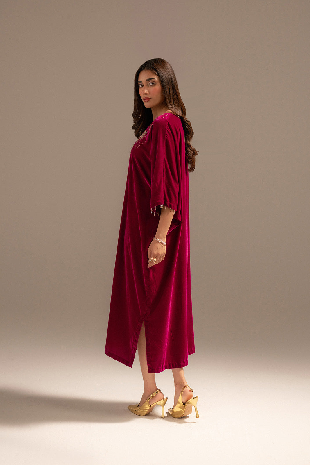 1 Piece Velvet Embroidered (FV0003)