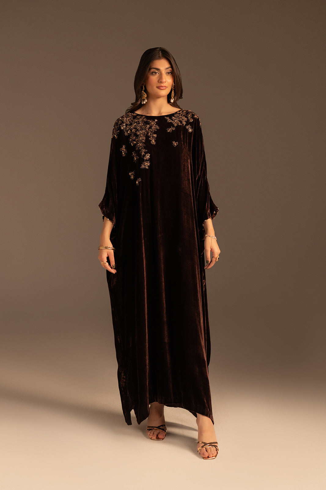 1 Piece Velvet Embroidered (FV0004)