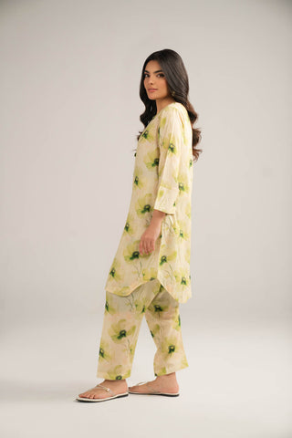 2 Piece Lawn Printed Unstitched Suit (UC0086)