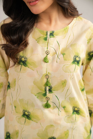 2 Piece Lawn Printed Unstitched Suit (UC0086)