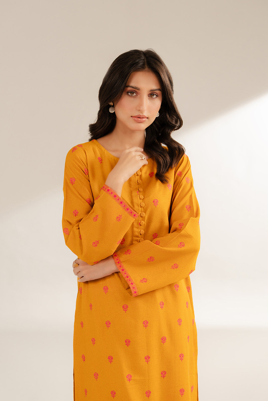 1 Piece Lawn Karandi Embroidered (HB1203)