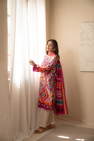 3 Piece Unstitched  Lawn Printed Suit (UC0040)