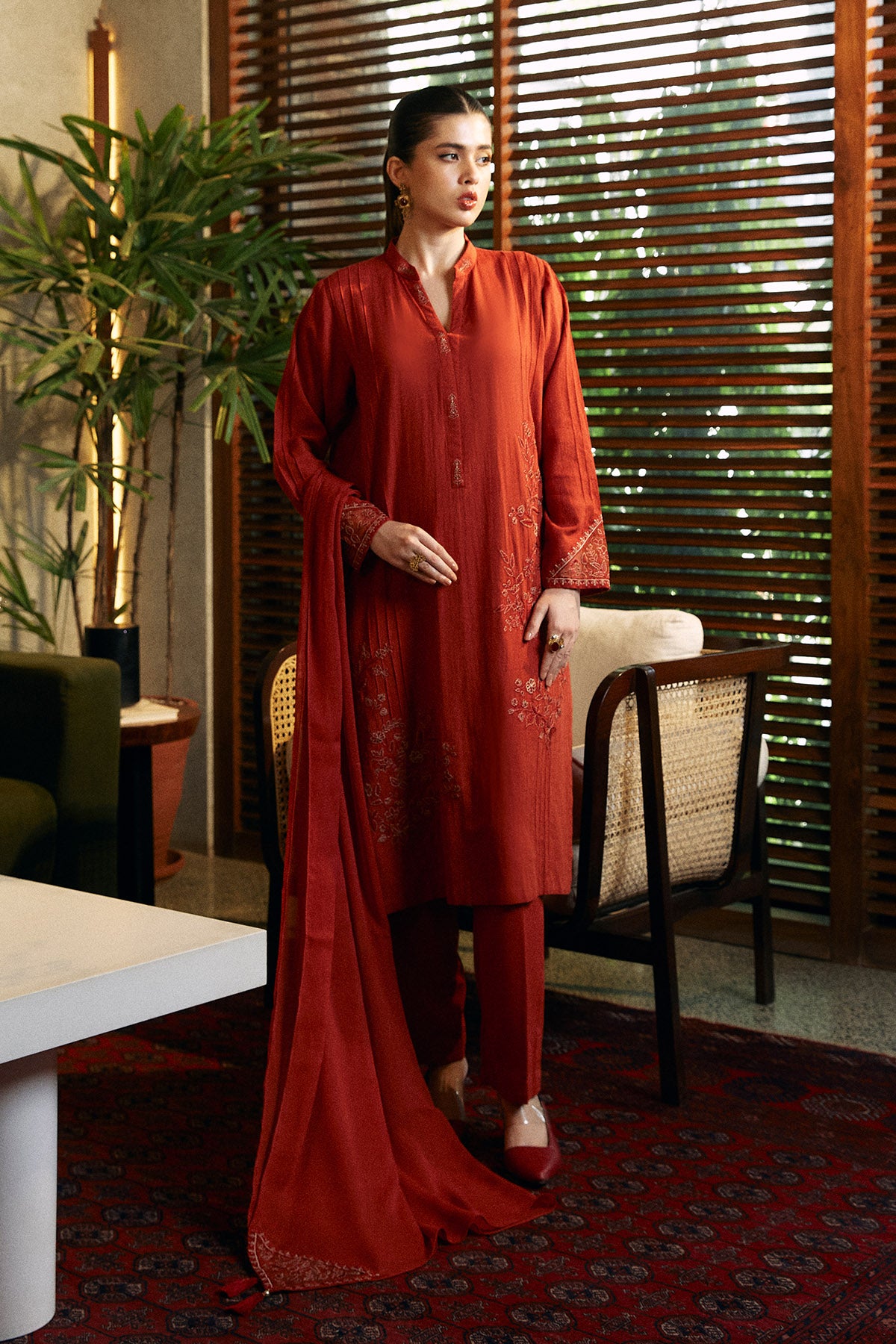 3 Piece Lawn Karandi Embroidered Suit  (BB9928)