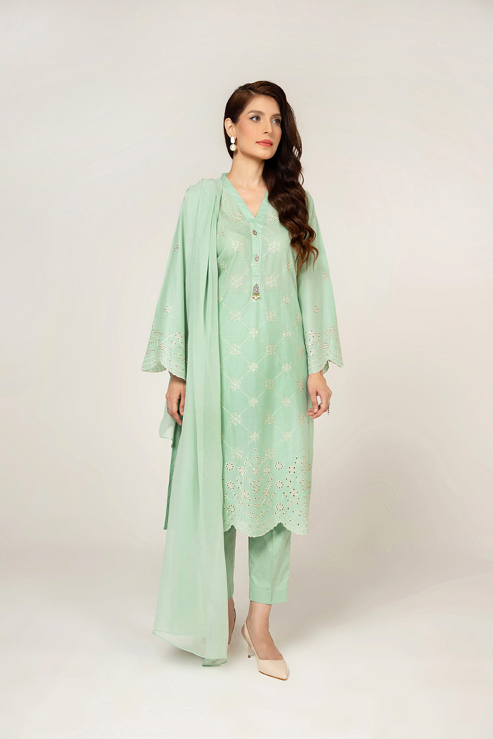 ABEER (BB9874)