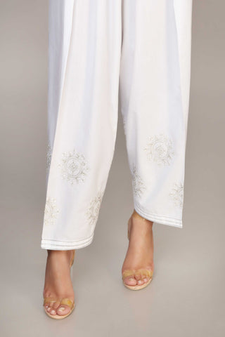 CIRCULAR WHITE (BB8995)