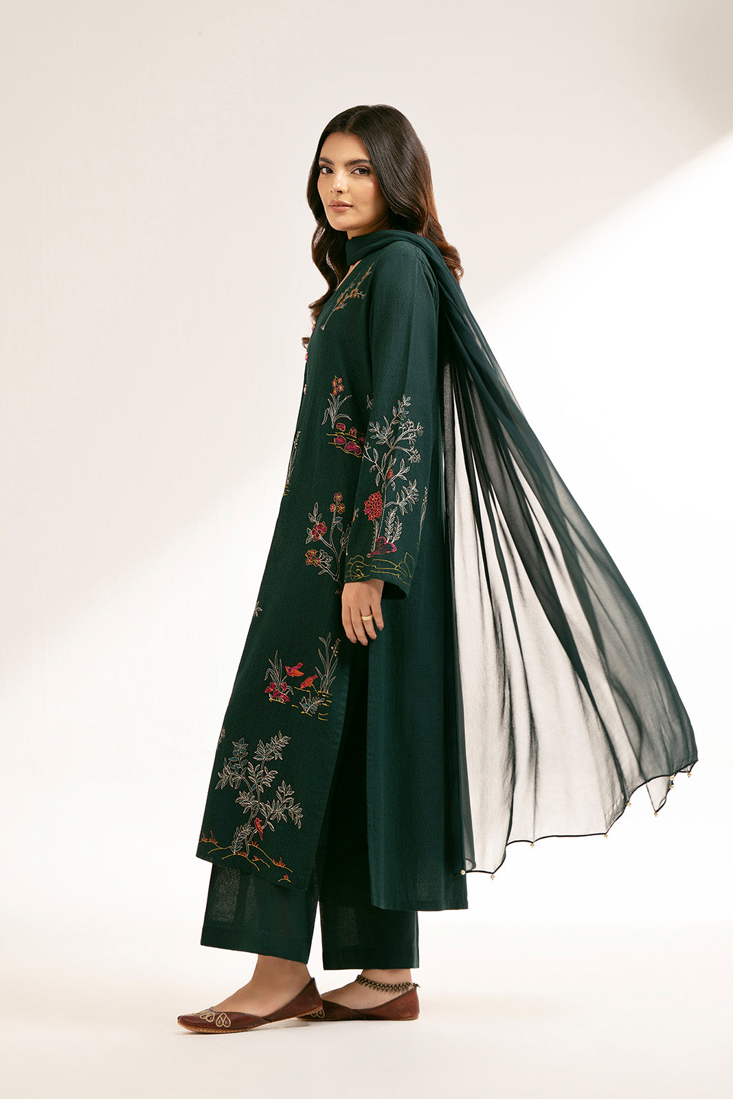 3 Piece Lawn Karandi Embroidered (CS0260)