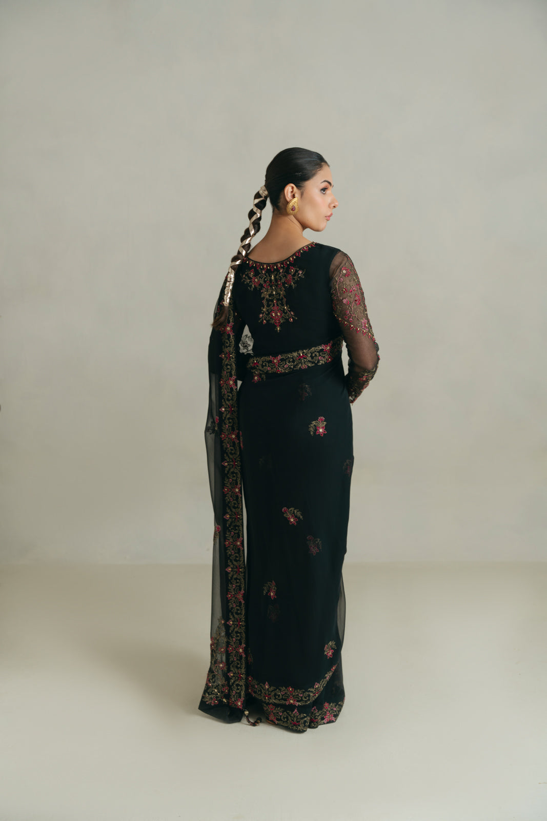3 Piece Unstitched Chiffon Embroidered Sari (UF0007)