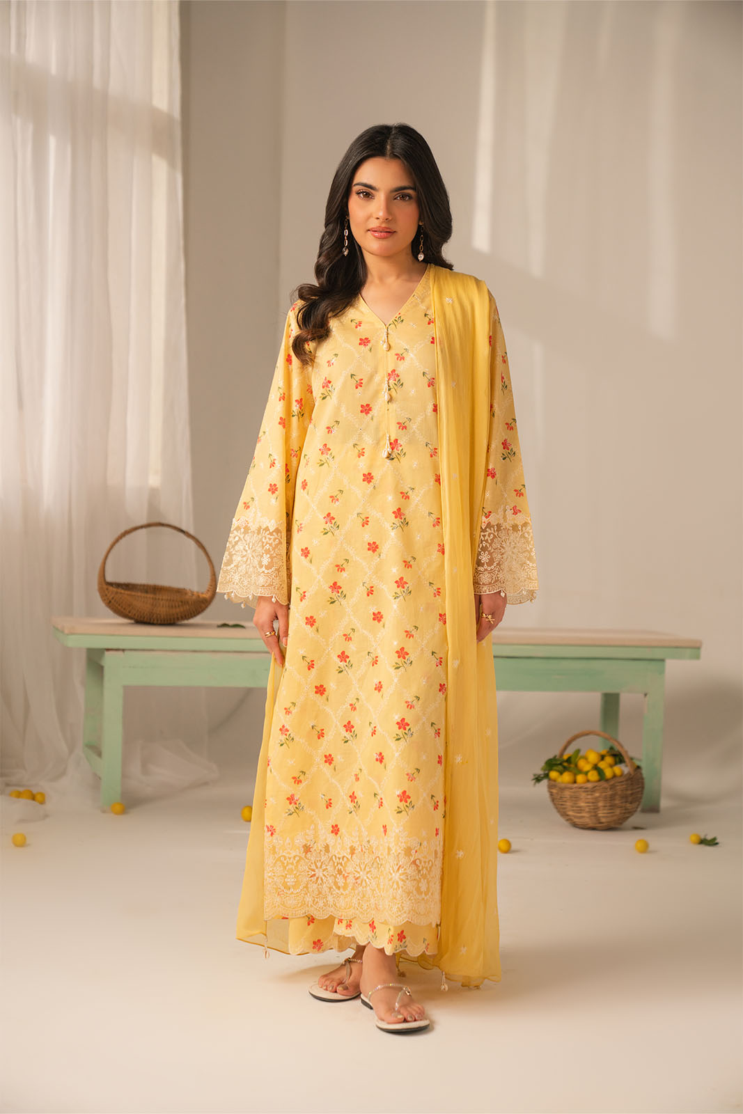 3 Piece Printed Lawn Embroidered Unstitched Suit (UC0133)