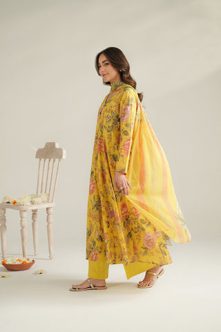 3 Piece Lawn Printed Unstitched Suit (UC0090)