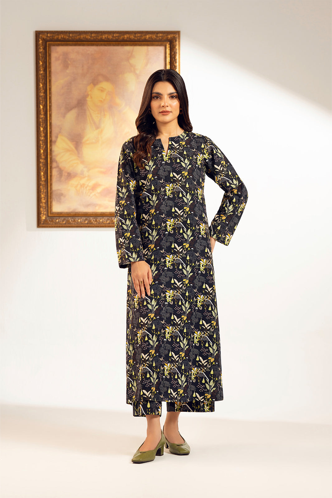 Buy Ladies Unstitched Dresses | Printed lawn