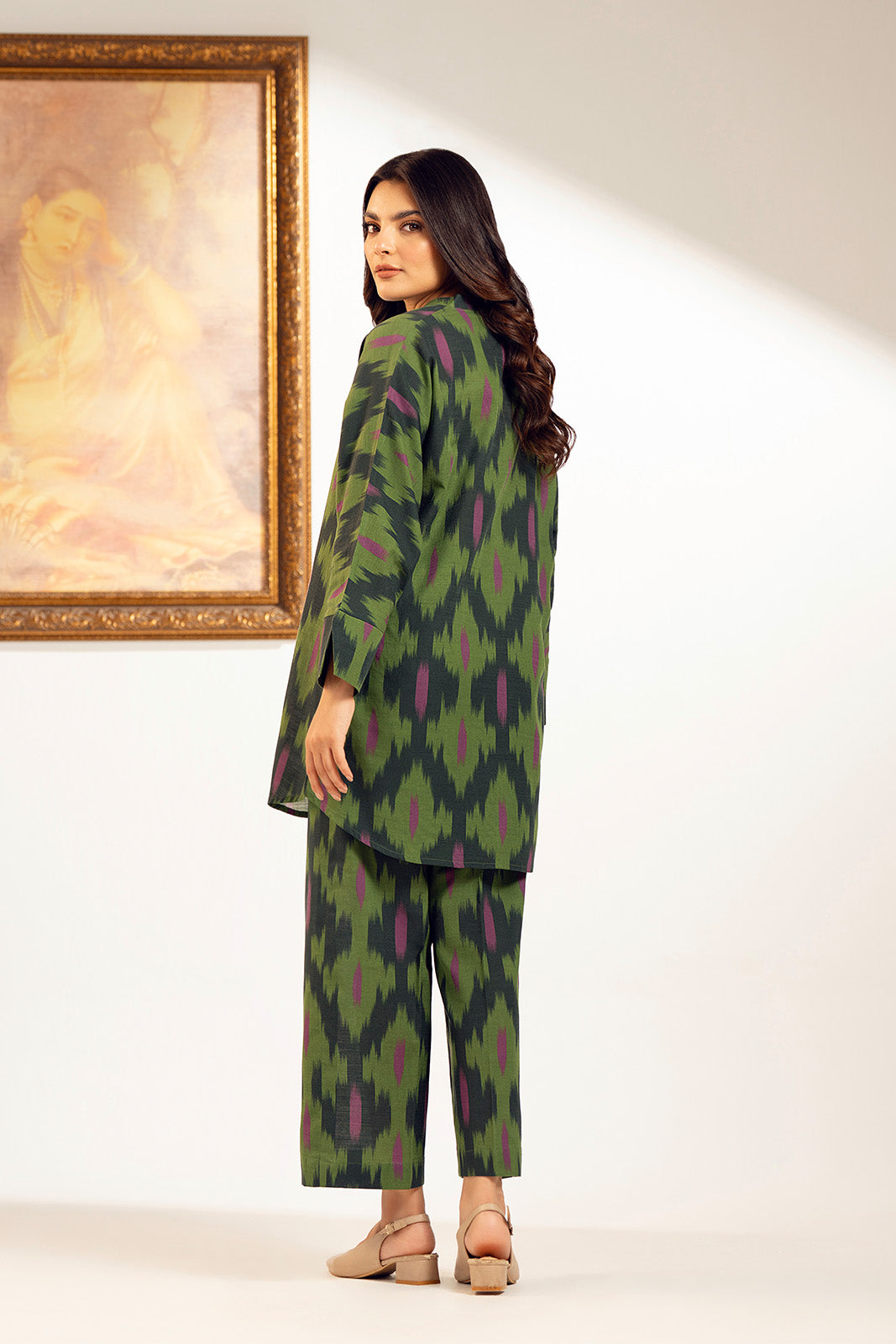 2 Piece Slub Khaddar Printed Suit (UC0070)