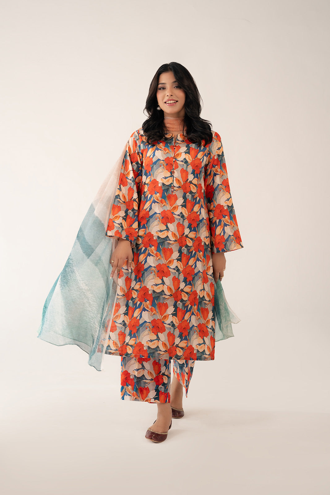 3 Piece Slub Khaddar Printed Suit (UC0072)