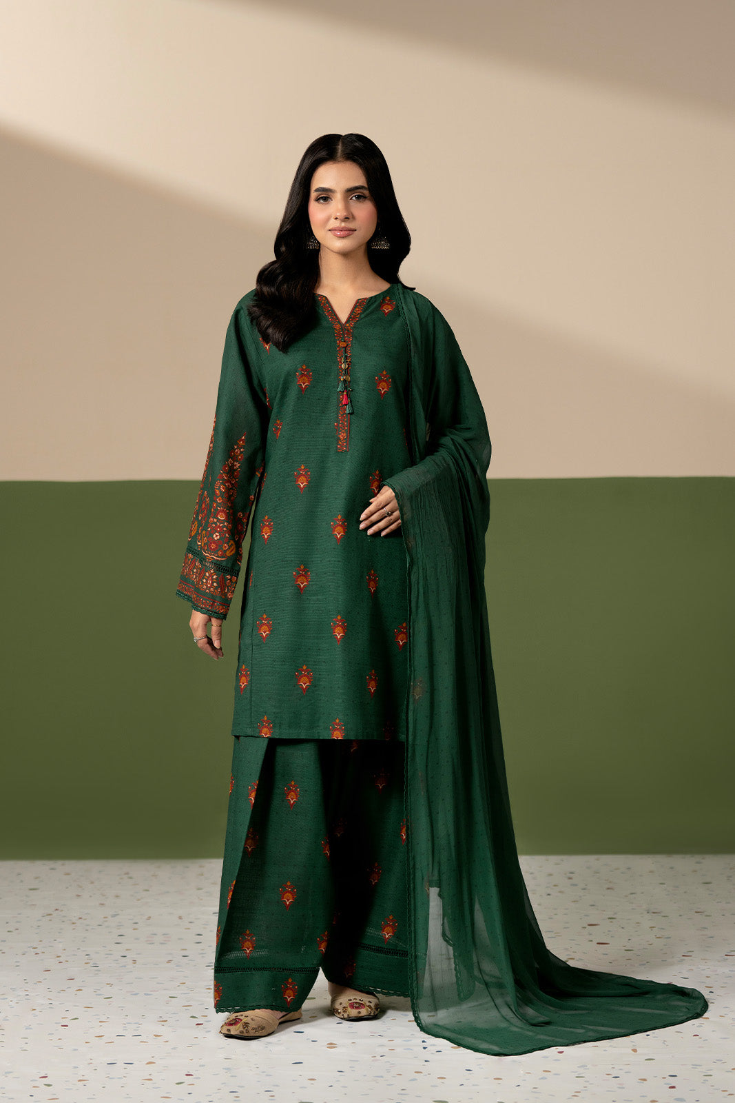 3 Piece Slub Khaddar Printed Unstitched Suit (UC0142)