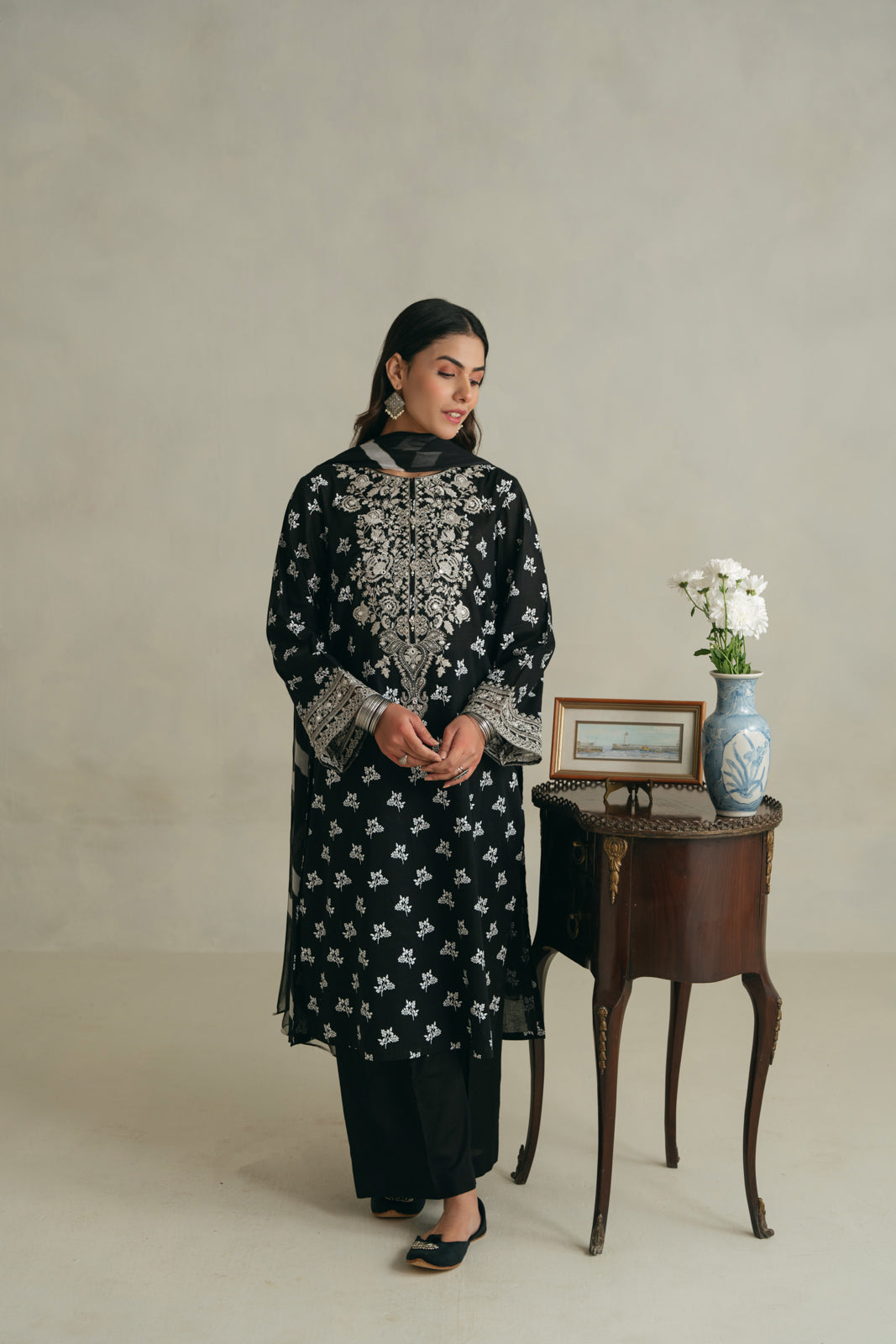 2 Piece Unstitched Lawn Printed Suit (UC0055)