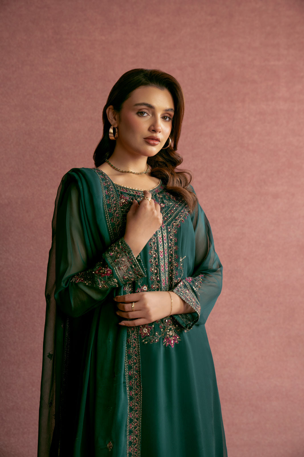 2 Piece Chiffon Embroidered Suit (AP0051)