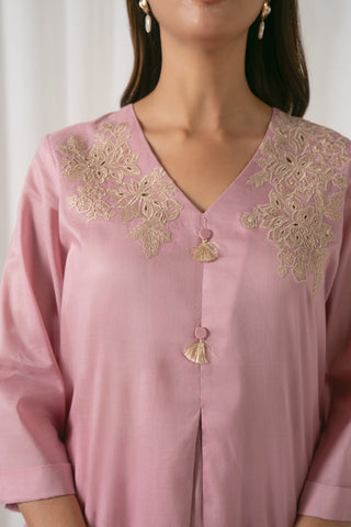 2 Piece Lawn Embroidered Suit (CP0067)