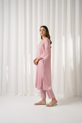 2 Piece Lawn Embroidered Suit (CP0067)