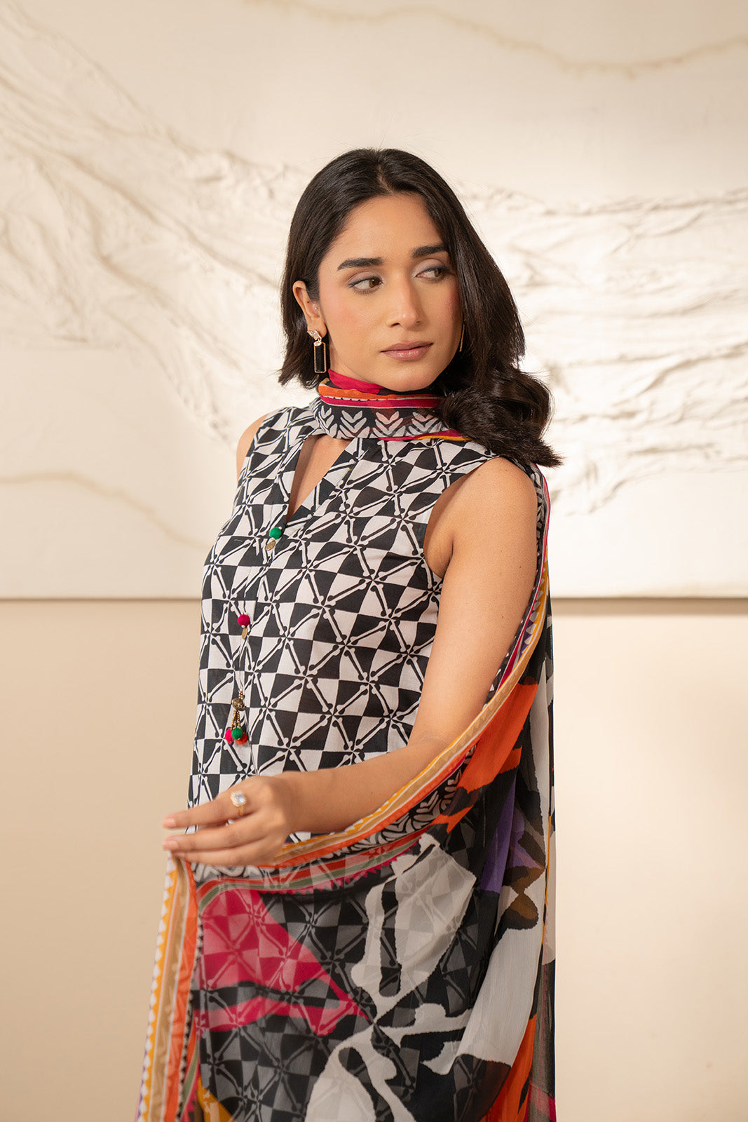 3 Piece Unstitched Lawn Printed Suit (UC0056)